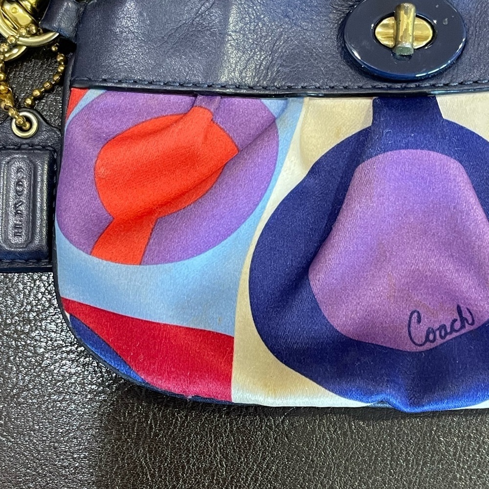 Coach Resort OP art satin wristlet - Picture 5 of 14